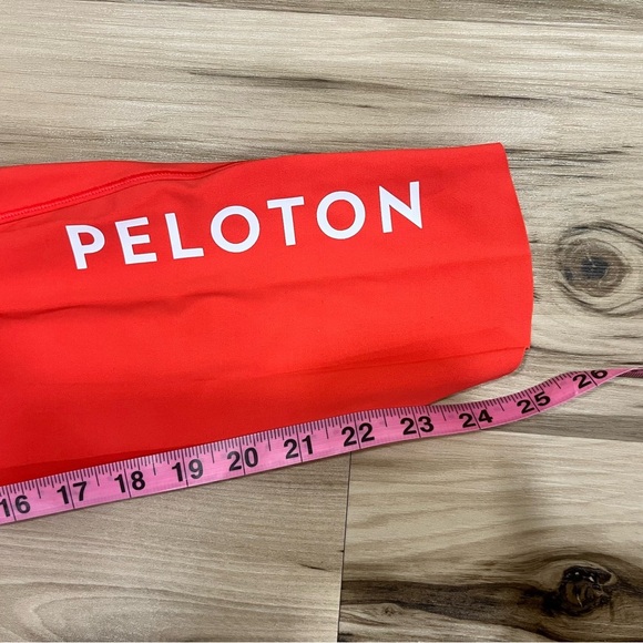 Athleta x Peloton Velocity 7/8 Orange Leggings with Zipper Pouch - Picture 11 of 11